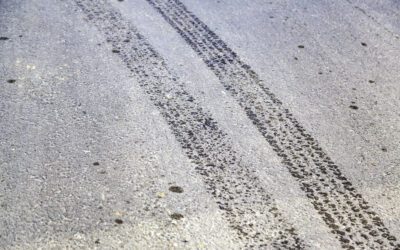 This Is How to Remove Tire Marks From Garage Floors